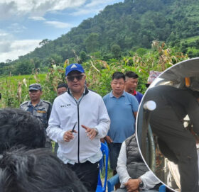कोशी प्रदेश सरकारले हेलिकप्टरमार्फत इलाममा राहत पुर्‍याउँदै