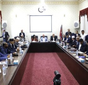 आयोगमा एमालेको राय : सरकारले चुनाव गराउँदैन, संसद ब्युँतिनुको विकल्प छैन