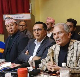 रास्वपाको बृहत् राजनीतिक संवादमा बाबुराम र रेशम चौधरी