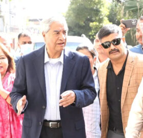 कांग्रेस कार्यवाहक सभापतिको जिम्मेवारी पूर्णबहादुर खड्कालाई