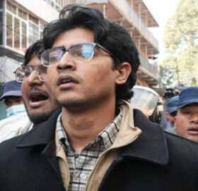 जेनजी समूहलाई सिंहदरबार प्रवेशमा रोक