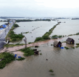 एशियामा बाढीपहिरो र आँधीबेहरीबाट एक हप्तामा १००० भन्दा बढीको मृत्यु