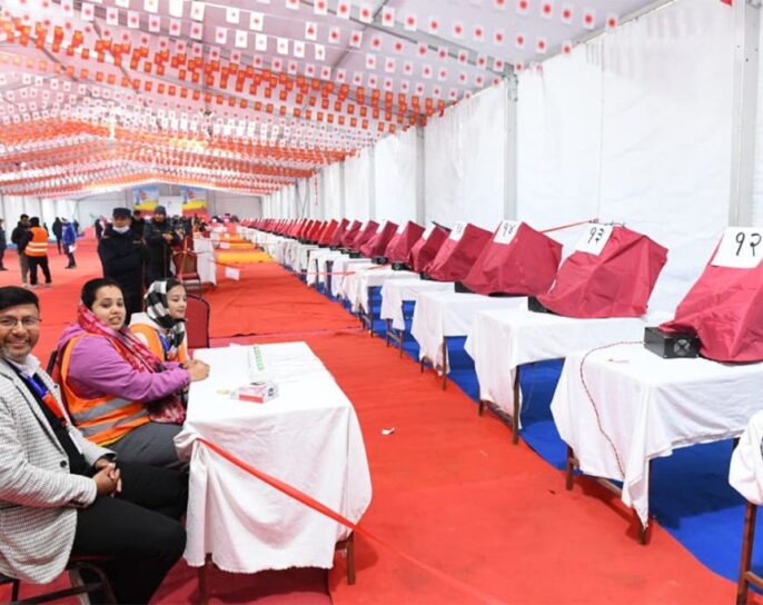 एमालेको मतदानमा चीट र मोबाइल लान बन्देज, राति १० बजेअघि नै नतिजा आइसक्ने अनुमान