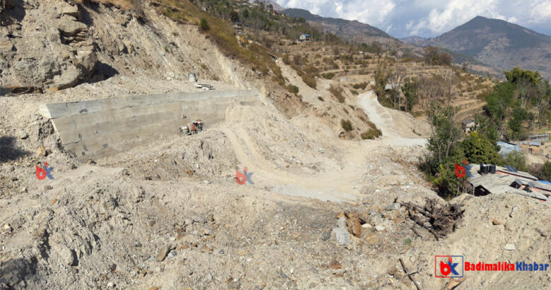 बुढीगंगा नगरपालिकामा निर्माण हुन लागेको १५ शैय्या अस्पताल अलपत्र