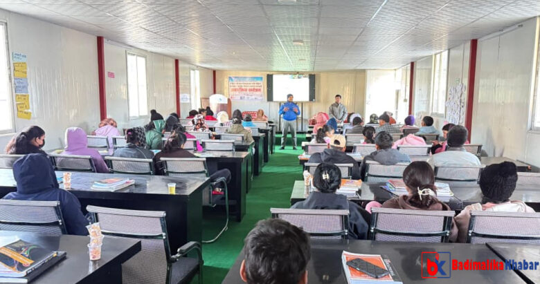 बाजुरा क्याम्पसका विद्यार्थीसँग लैङ्गिक समानता र सुरक्षित सिकाइ वातावरण सम्बन्धी अन्तरक्रिया