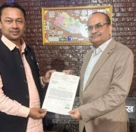 मधेशका मुख्यमन्त्री यादवले प्रदेश प्रमुखलाई बुझाए राजीनामा