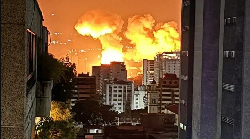 बढ्दो तनावका बीच भेनेजुएलामाथि अमेरिकी आक्रमण, आपतकाल घोषणा