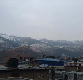 बाजुरामा यस बर्षकै पहिलोपटक हिमपात