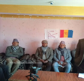 बाजुरामा उम्मेदवारी दर्तापछि राजतन्त्र र विकासको मुख्य एजेण्डासहित चुनावमा होमियो राप्रपा