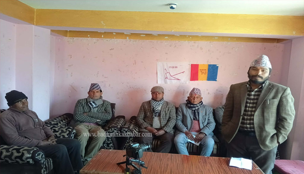 बाजुरामा उम्मेदवारी दर्तापछि राजतन्त्र र विकासको मुख्य एजेण्डासहित चुनावमा होमियो राप्रपा