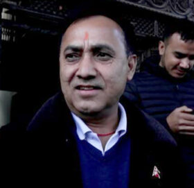 विश्वप्रकाशको दाबी : विशेष महाधिवेशनबाट नयाँ नेतृत्व आउँछ, कांग्रेस फुट्दैन