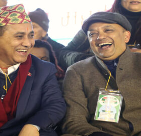 गगन-विश्वलाई कांग्रेस संस्थापनको कारबाही, पार्टीबाट ५ वर्षका लागि निष्कासन