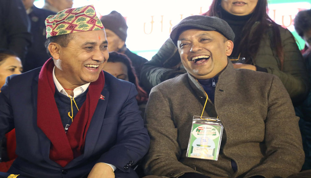 कांग्रेस फुट्यो, गगन-विश्वलाई संस्थापनको कारबाही, पार्टीबाट ५ वर्षका लागि निष्कासन