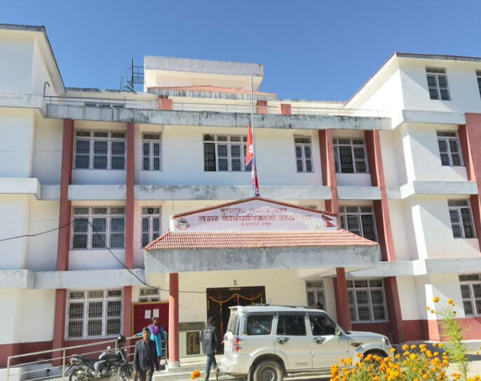 बुढीगंगामा ७ जना कर्मचारी निलम्बनमा हुँदा सेवा प्रवाह ठप्प