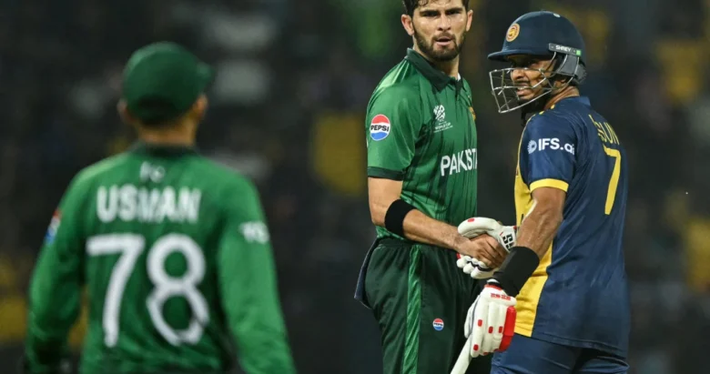 टी–२० विश्वकपः श्रीलंकामाथि जितका बाबजुद पाकिस्तान बाहिरियो, न्यूजिल्याण्ड सेमिफाइनलमा