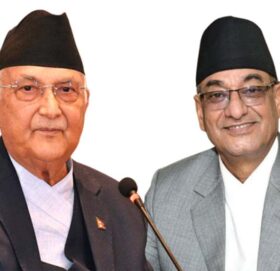 पूर्वप्रधानमन्त्री ओली र लेखकलाई आज अदालत लगिँदै