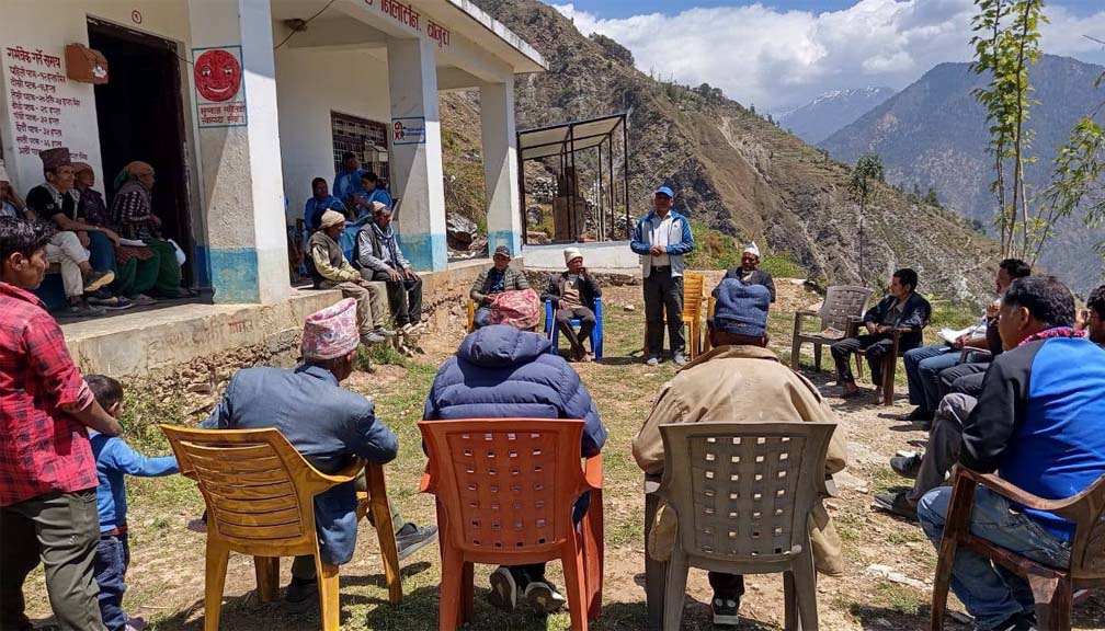 ज्येष्ठ नागरिक स्वास्थ्य शिविरबाट ७० जनाले लिए सेवा
