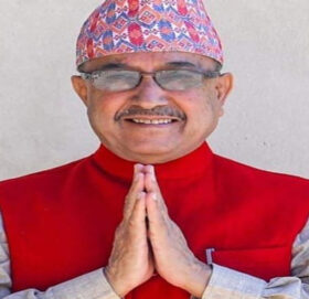 पूर्णबहादुर खड्कालाई कांग्रेसले सोध्यो ७ दिने स्पष्टीकरण