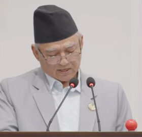 बादलको अभिव्यक्तिले एमालेमा हलचल