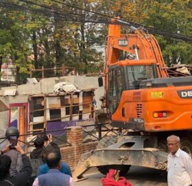 थापाथली सुकुमवासी बस्तीका ६० प्रतिशत संरचना भत्काइयो
