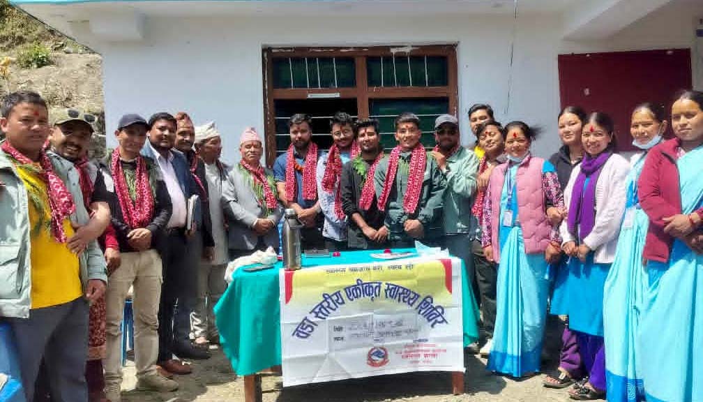गौमुल गाउँपालिका–३ मा निःशुल्क दुई दिने एकीकृत स्वास्थ्य शिविर सम्पन्न