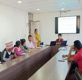 मुक्त हलिया समुदायका सवाल सम्बन्धी सार्वजनिक सेवामा पहुँच सुधारका विषयमा छलफल