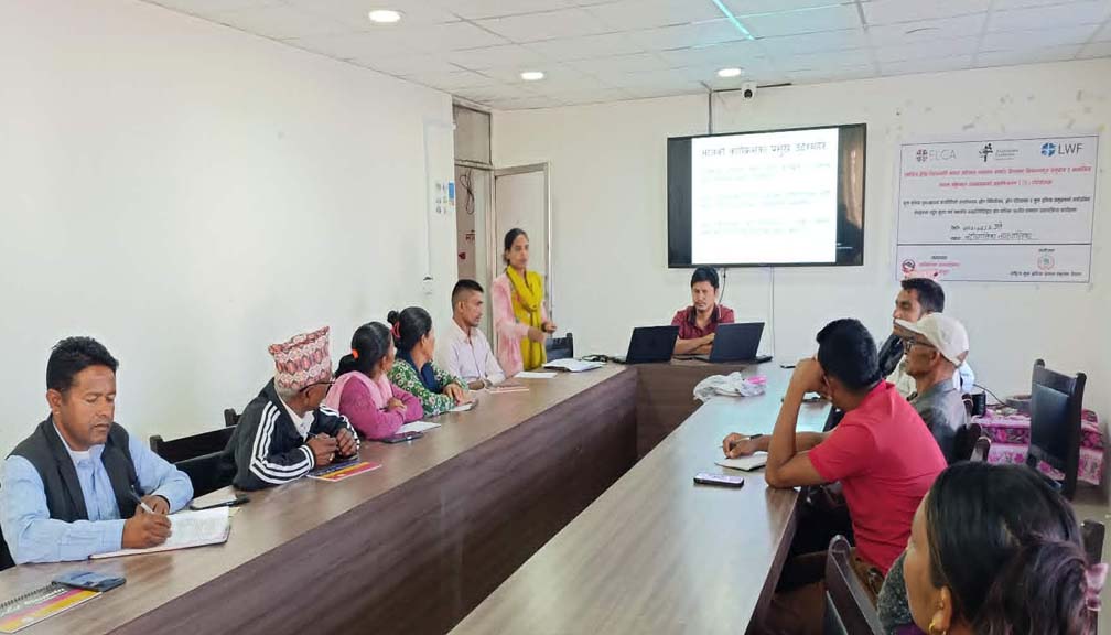 मुक्त हलिया समुदायका सवाल सम्बन्धी सार्वजनिक सेवामा पहुँच सुधारका विषयमा छलफल