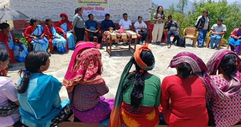 बाजुराकाे ताेली स्वास्थ्य चाैकीमा पाठेघरको मुखको क्यान्सर परीक्षण शिविर सञ्चालन