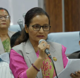 सुदूरपश्चिममा सबै मन्त्री फेर्दै कांग्रेस, असन्तुष्ट समूहको भागमा ३ जना