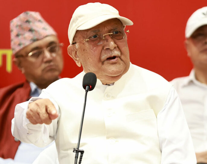 ओलीको घोषणा-पार्टी अप्ठ्यारोमा परेको बेला नेतृत्व छाड्दिनँ, उपयुक्त समयमा विश्राम लिन्छु