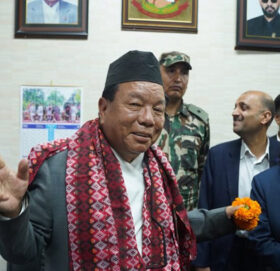 मन्त्री पुनको घोषणा : तीन वर्ष मन्त्री हुने, त्यसपछि युवालाई अवसर