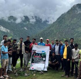 राष्ट्रिय युवा संघ नेपाल बाजुराद्धारा वृहत् वृक्षरोपण अभियान सञ्चालन
