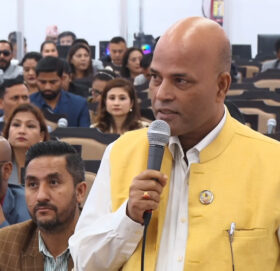 राज्य संकटमा छ, सबै दल एकजुट बनेर राष्ट्रिय मुद्दा तय गरौं : अमरेश कुमार सिंह