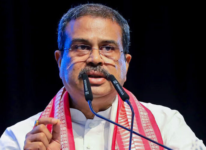 भारतका शिक्षामन्त्री धर्मेन्द्र प्रधानले दिए राजीनामा