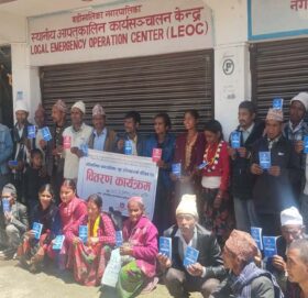बडीमालिकामा ४४ जना मुक्त हलियालाई परिचयपत्र वितरण