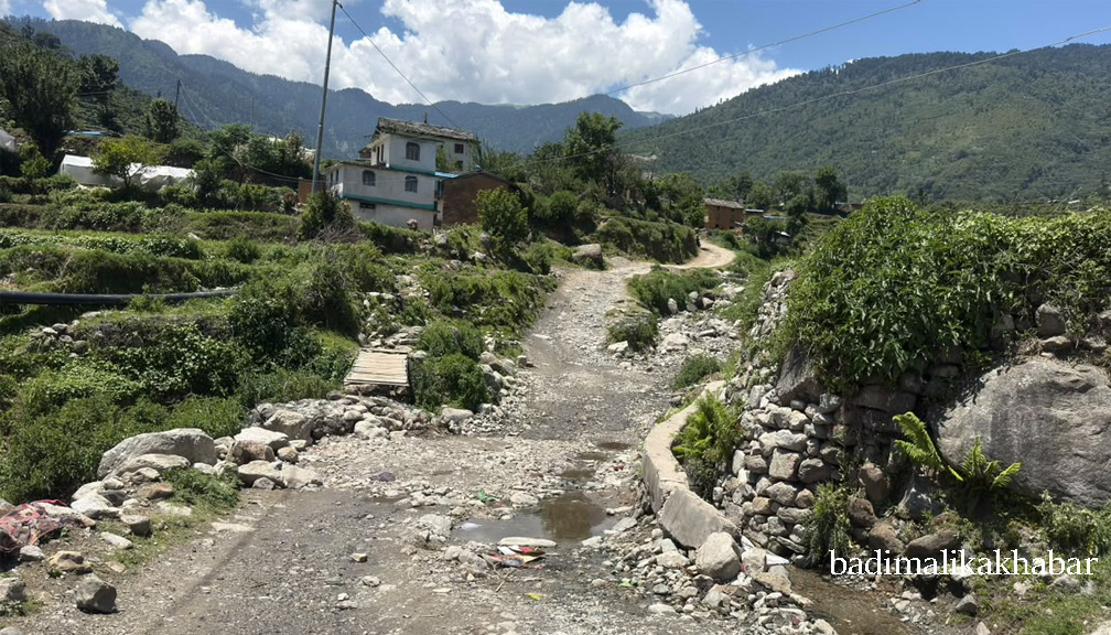 बाजुराका दुई प्रदेश गौरव सडकमा ३३ करोड बढी बजेट फिर्ता
